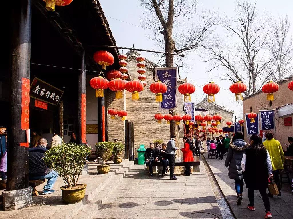 陕西袁家村一年营收,袁家村运营模式案例分析