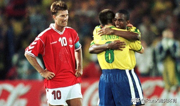 鲁尼曼联队长,梅西齐达内比赛视频