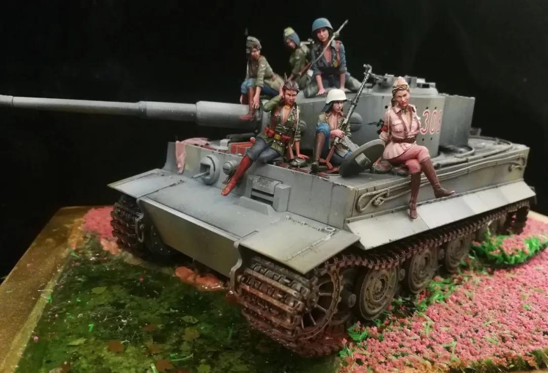 德国女兵吃饭视频,二战德国女兵的视频