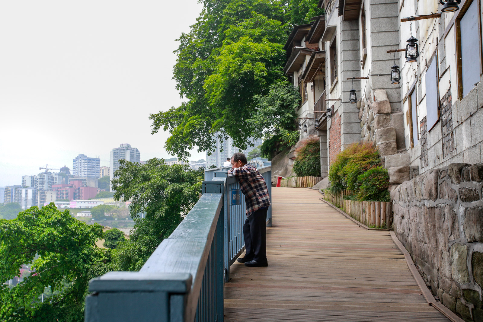 解放碑有什么好玩的,重庆一日游鹅岭解放碑