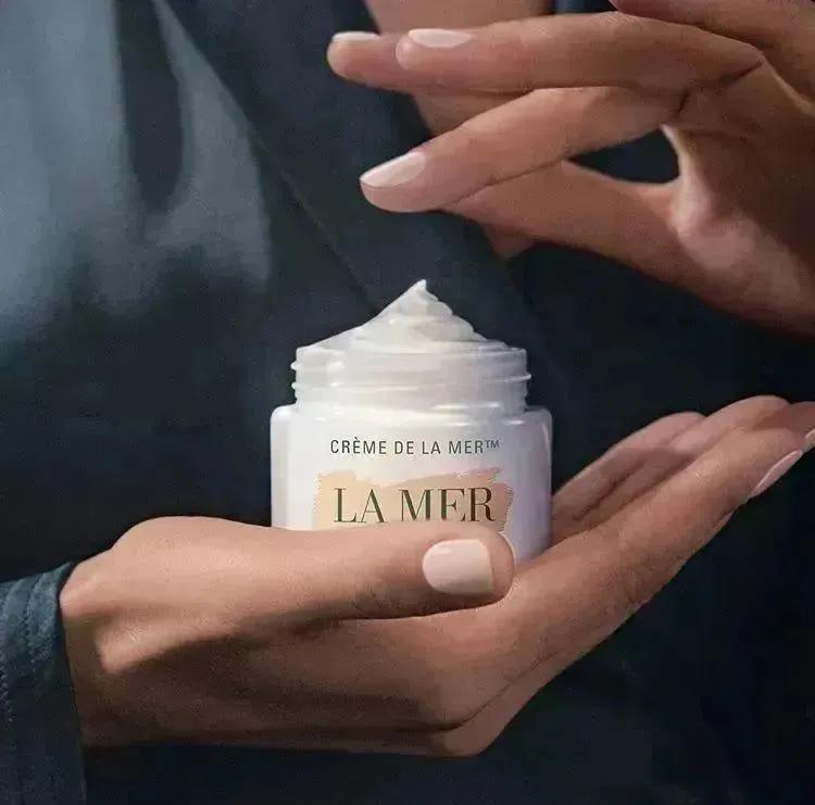 销品商城|“人类高质量女生”秋季必备护肤单品