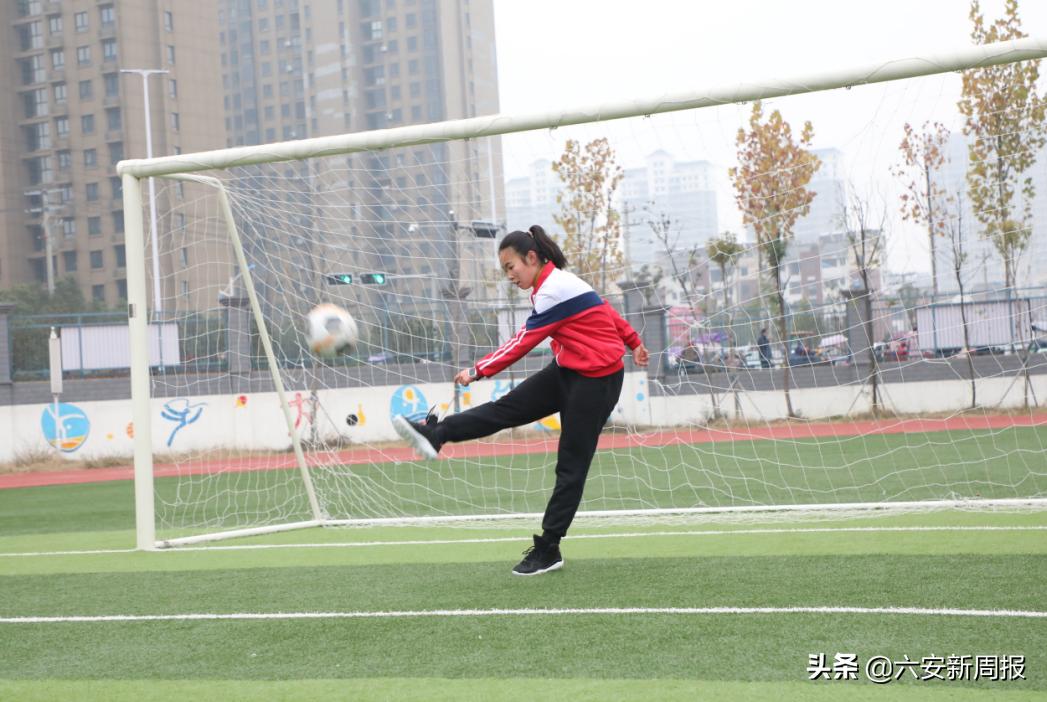 夺冠!六安皋城中学东校女足真棒