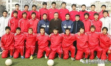 青岛海利丰踢过顶级联赛吗,中国足球海利丰