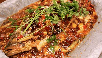 正宗汉中纸包鱼,汉中美食纸包鱼排行