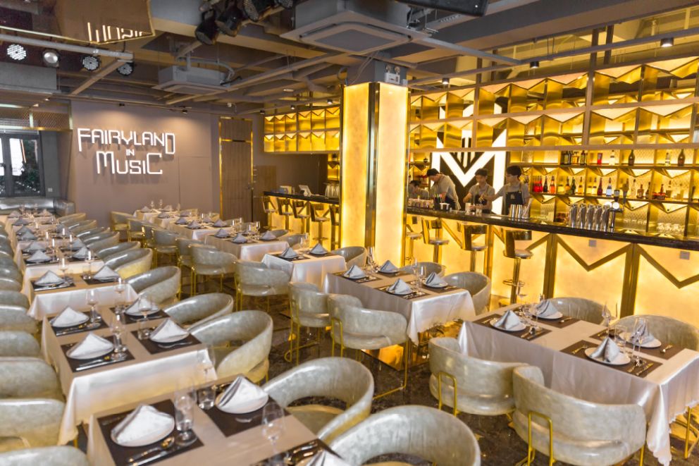 上海仅118元抢313元FIM西餐音乐酒吧3人餐~扒烤新西兰羊排+...