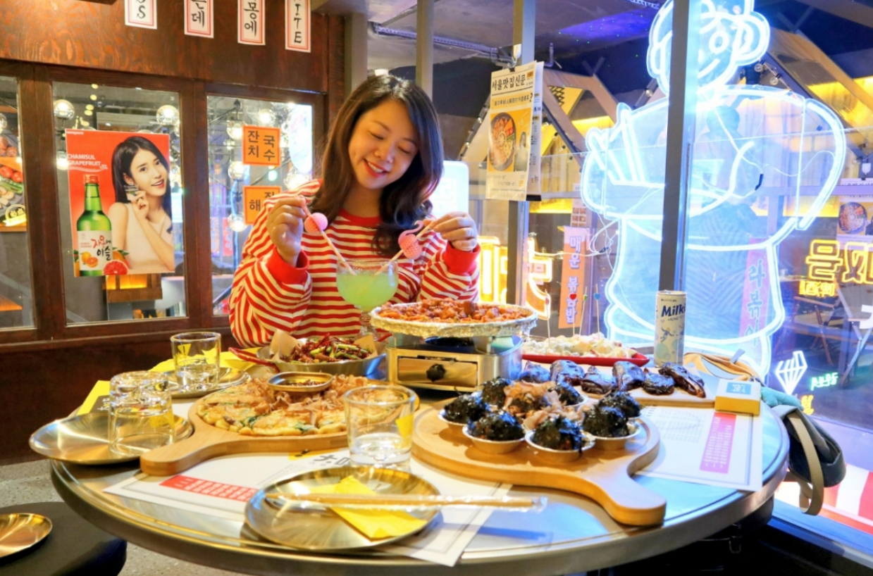 青岛韩餐拍照网红店,青岛潮牌工厂店