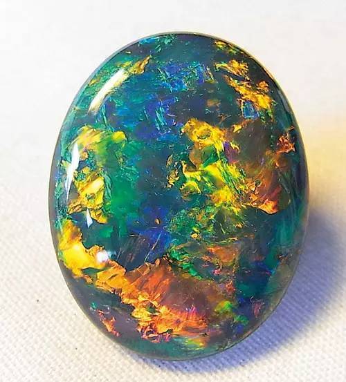 最盛产珠宝的5个地方，巴西的珠宝太过丰富，非洲的钻石真的很多