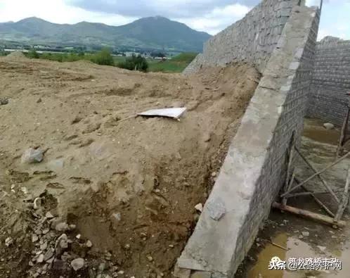 桥涵背墙达到多少强度可以回填,公路桥涵施工技术规范涵洞回填