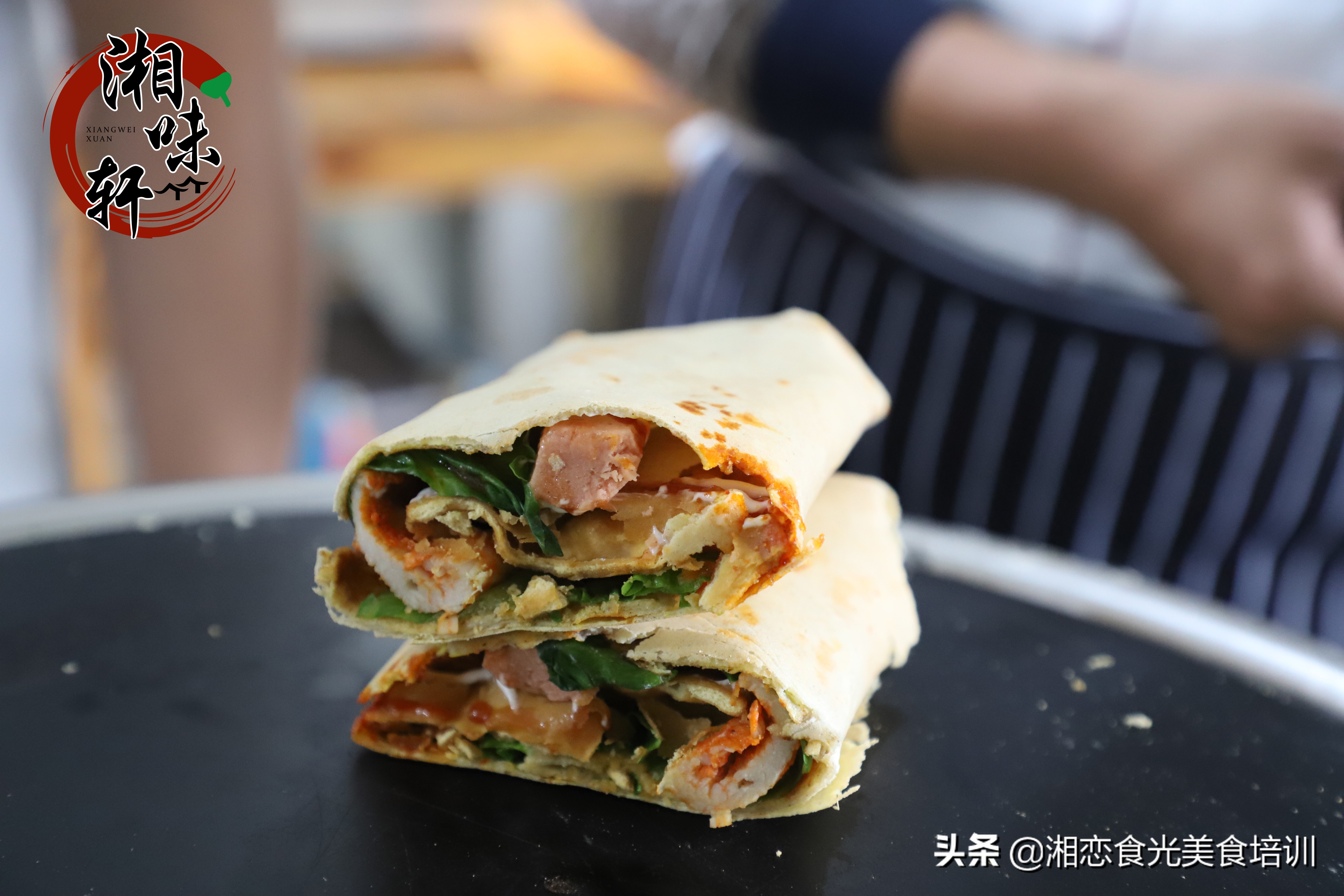 摆摊卖杂粮煎饼行不行？在哪里可以学到正宗的杂粮煎饼技术？