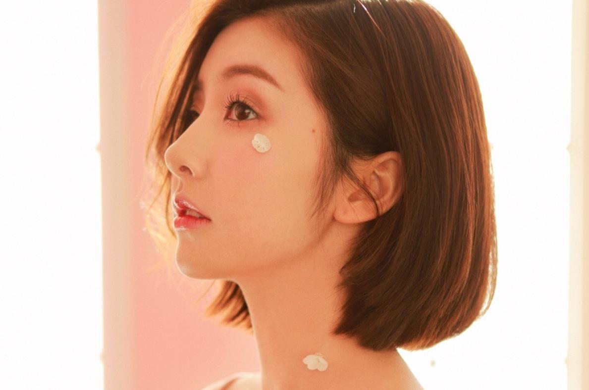 睫毛怎样刷才能翘起来,睫毛怎么刷才长又翘视频