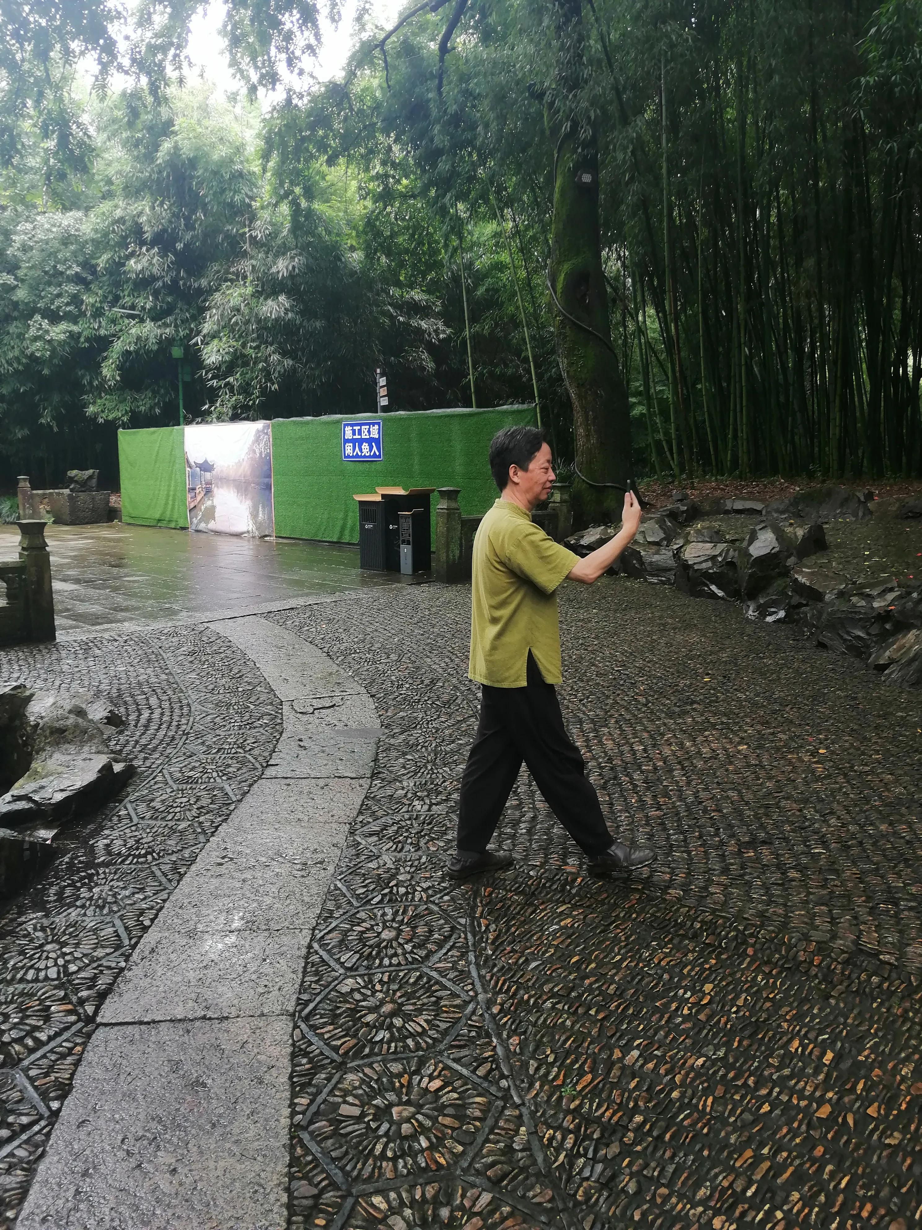 卧庐诗话@有趣的性灵总要相遇