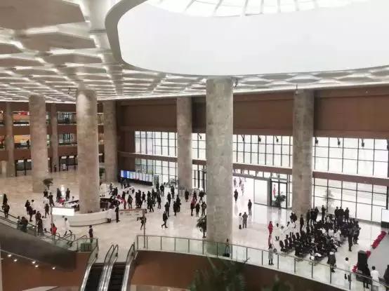 登山照母山,南山照母山