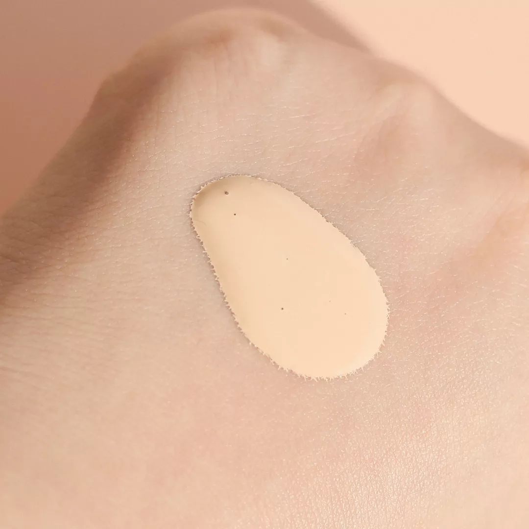 秋冬粉底推荐平价测评,秋冬混干皮粉底推荐平价