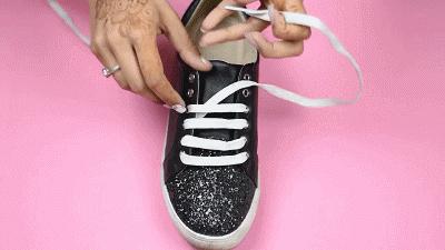 夏天鞋带这样系好穿又时髦,把鞋带怎么绑更紧