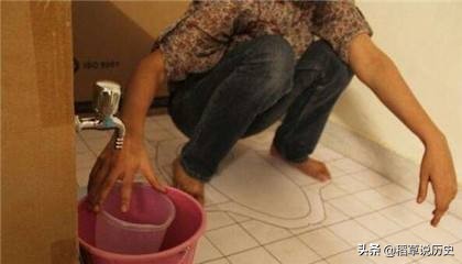 古人上厕所拉屎后是怎么擦屁股的?