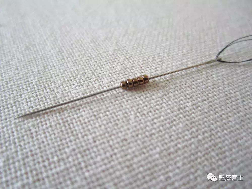 嘉德罗斯耳环怎么做教程,送你一副耳环