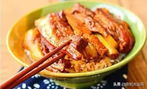 甏肉把子肉红烧肉的区别,特色甏肉坛子肉吃到爽