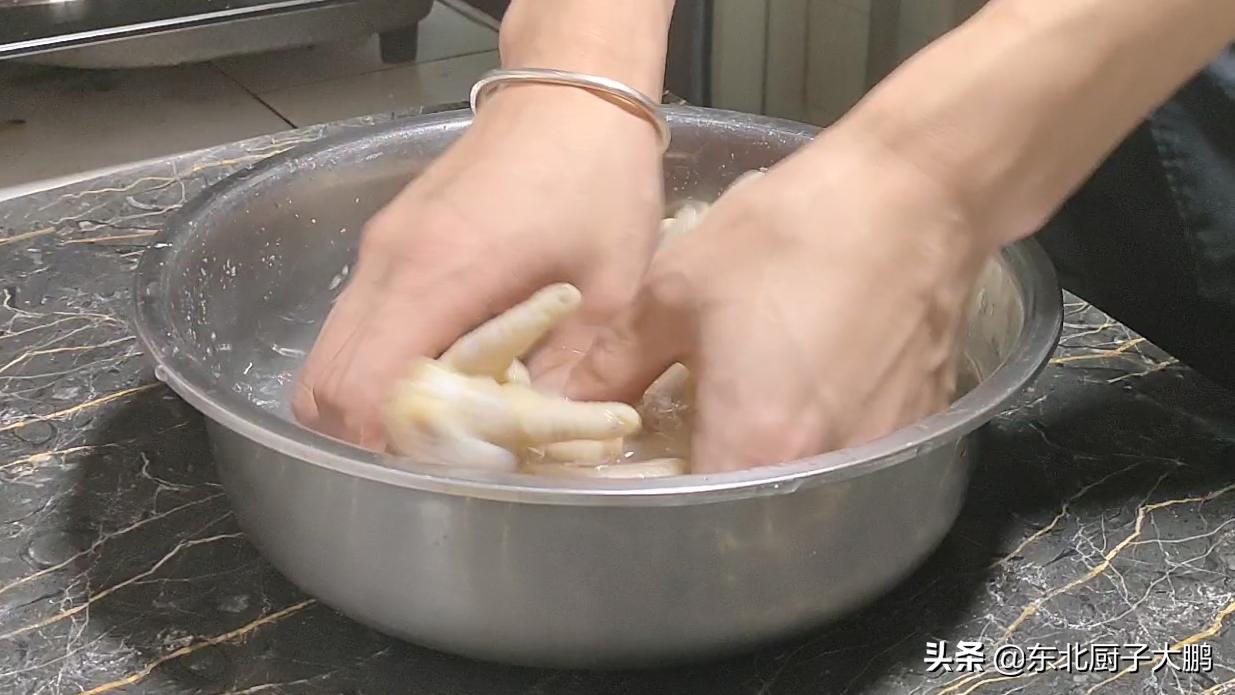 家常焖鸡爪的配方,家常焖鸡爪的做法大全