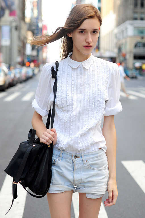 女生怎么穿衣服才显得淑女,女生怎么穿衣服才好看