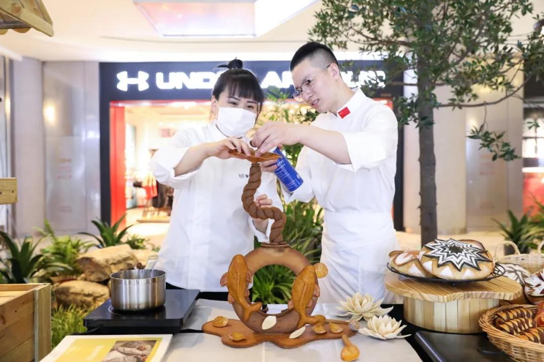 面包于鹏,世界烘焙大赛冠军于鹏