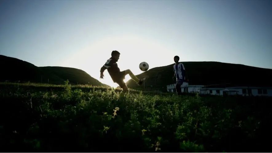 奔跑吧少年励志故事,致敬奋战在脱贫攻坚一线的青年人