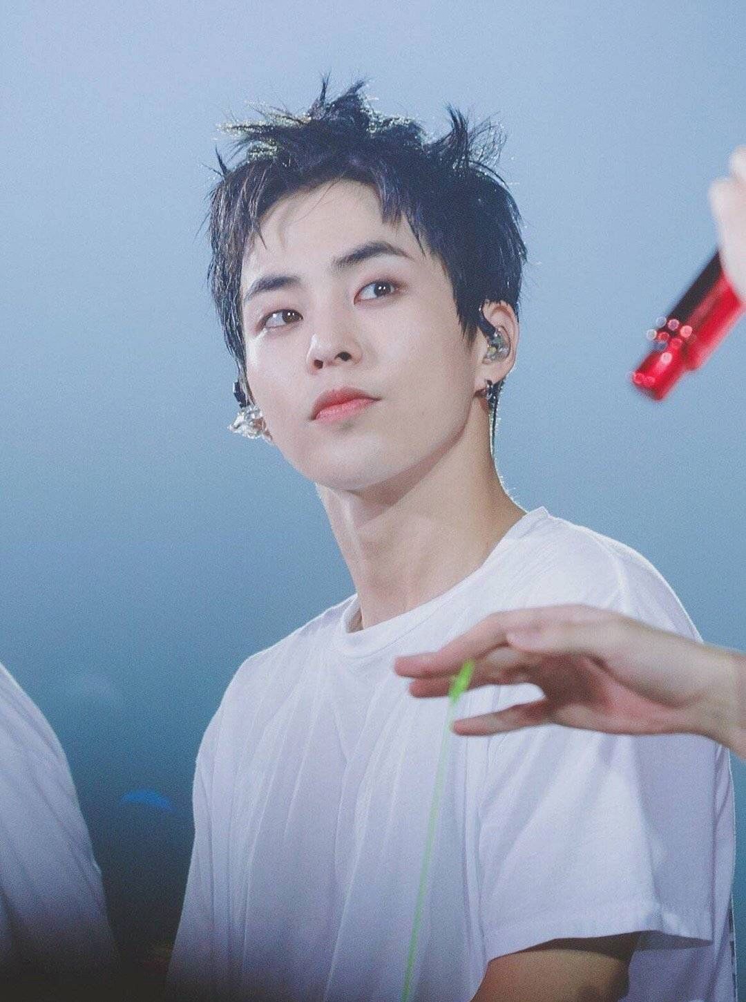 exo金珉锡一步跨全团,exo金珉锡在队伍里是什么位置