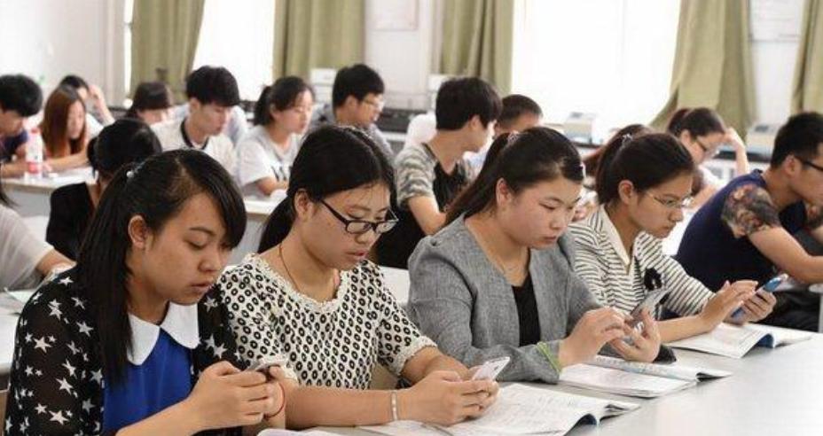 那些改名比较失败的大学，明明是正规好学校，听着却像野鸡大学