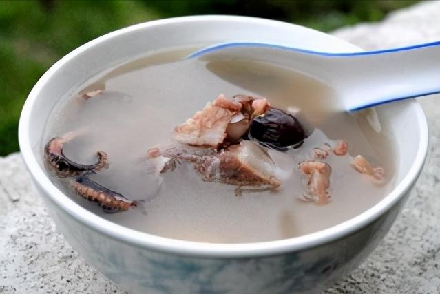 炖大骨头汤不放姜做法,炖骨头汤不加酒用什么去腥