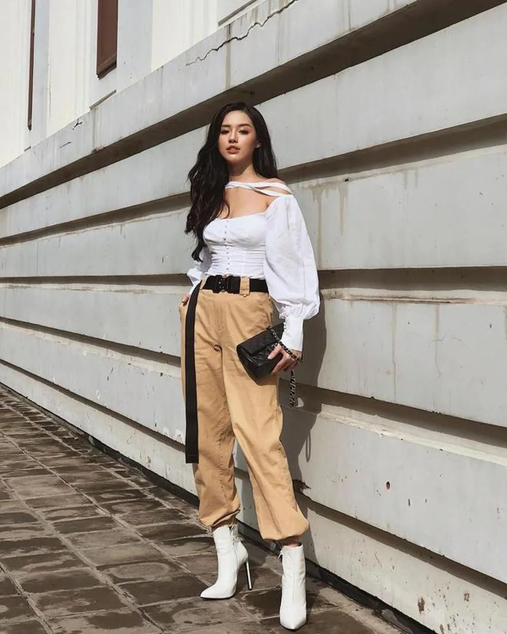 微胖怎么穿上衣配工装裤,160120斤微胖女生穿搭工装裤卫衣