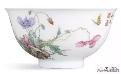 水墨•道行：深度解析“虞美人花”在清代瓷器中的地位