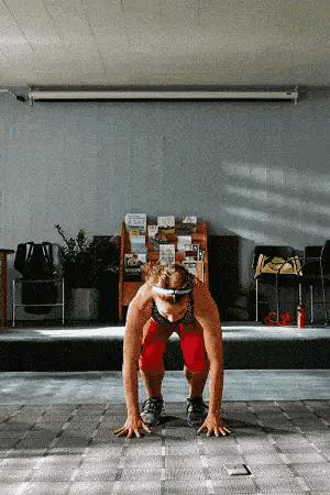 最有效锻炼腹肌马甲线的方法,四个动作轻松练出腹肌马甲线