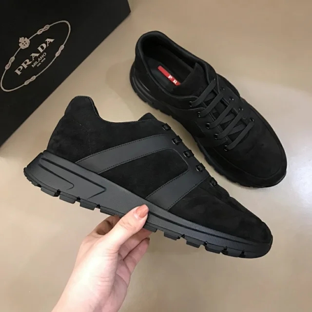 普拉达19年新款,普拉多新款2018