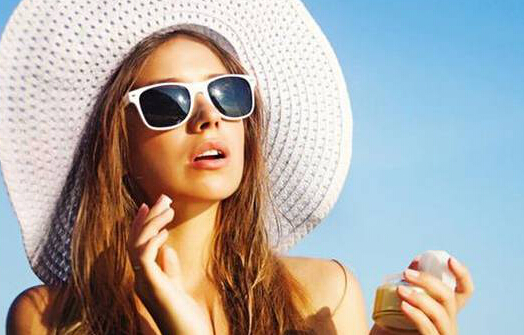 美白精华天天用还是隔天用,精华液可以美白祛斑吗