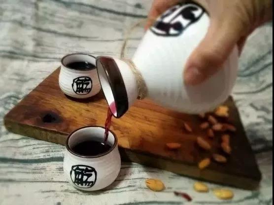 春城*月天五**，醉美桑果园