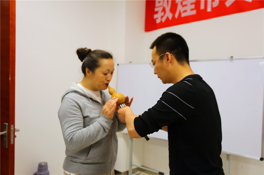 刘亮葫芦丝演奏视频,葫芦丝秦之韵刘亮老师教学