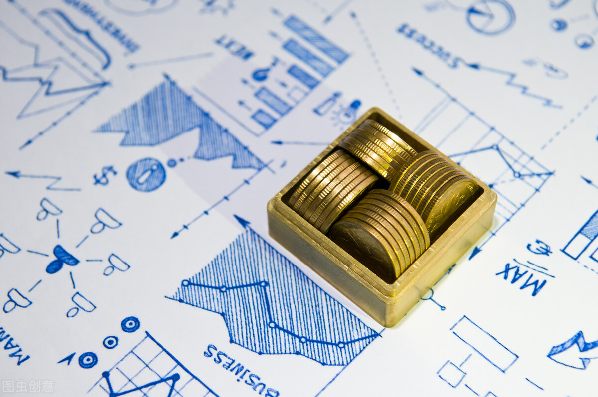 沪深300指数基金挑选哪个场内基金,沪深300指数基金属于什么类型基金
