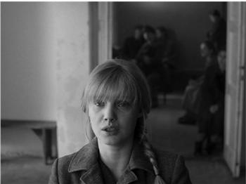 跨阶级的催泪爱情，《芳华》也没法和它比