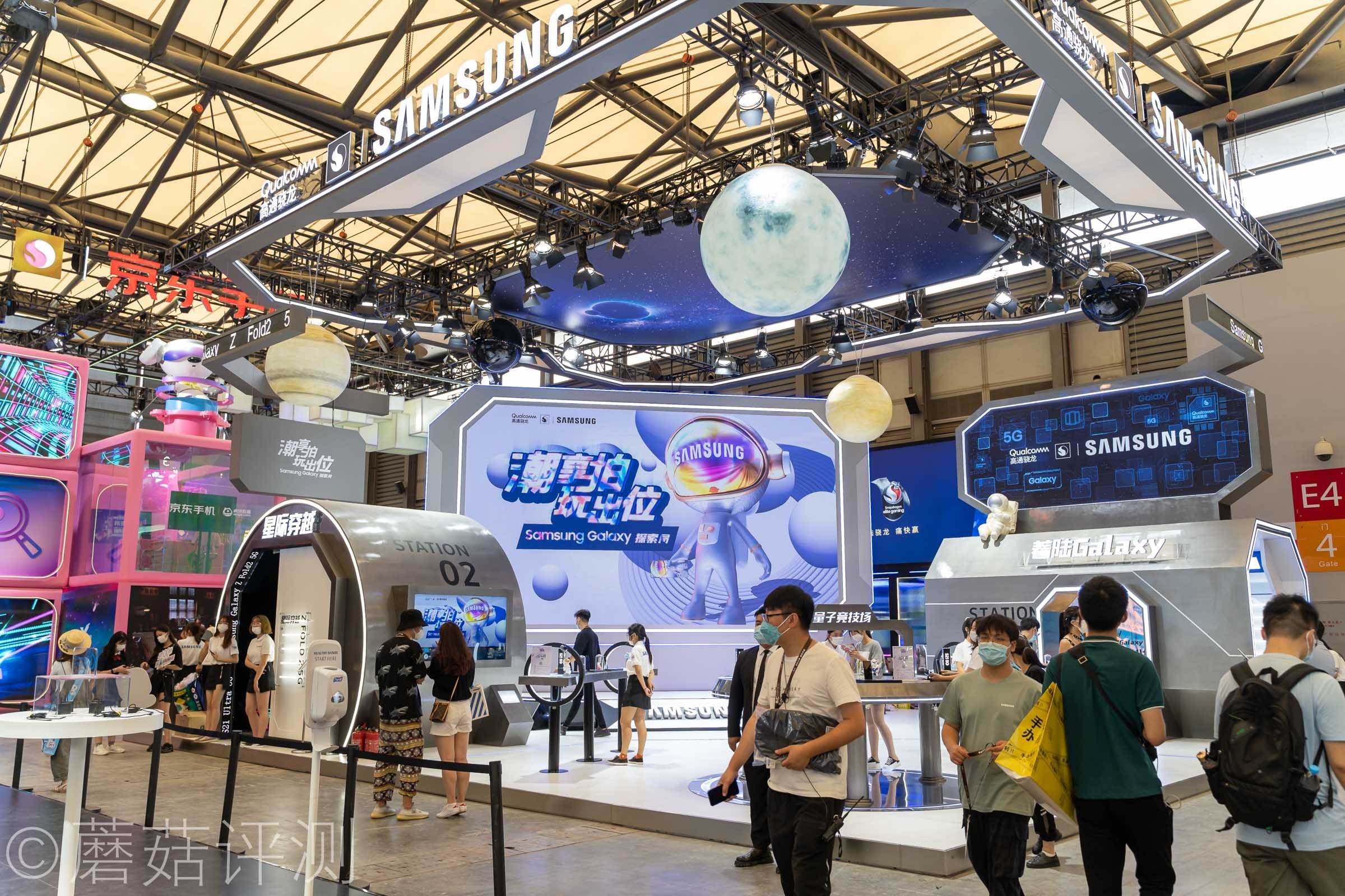 又有啥好玩的？蘑菇带你逛ChinaJoy2021，硬件、车和漂亮的小姐姐