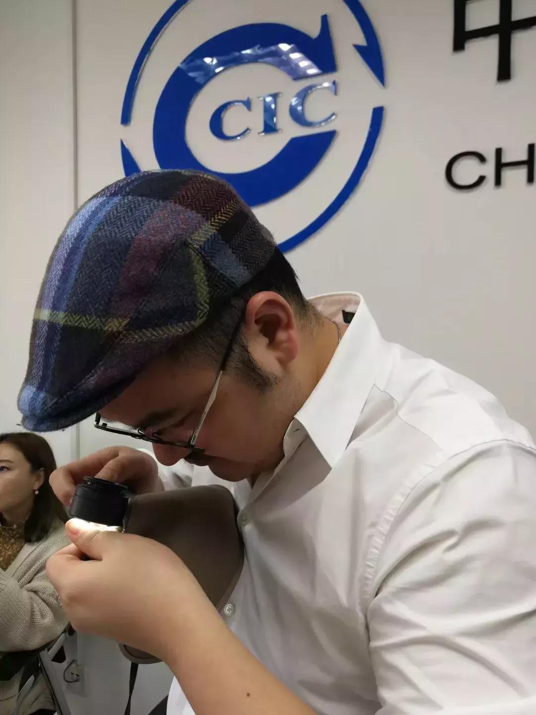 「学员评价之二」在中检奢鉴中心,我找到了从业之路的新方向