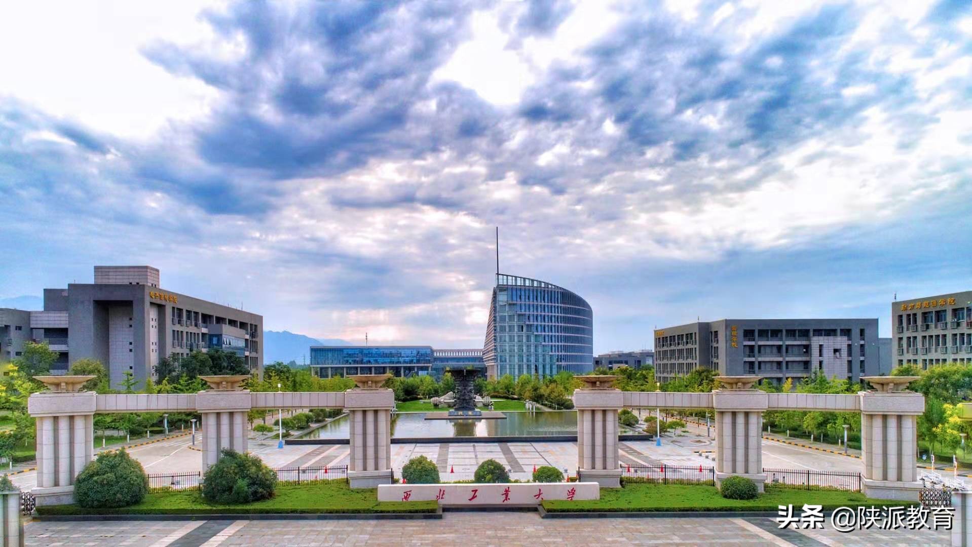 用“思政”谱写青春之歌——记西北工业大学思政教师李鹏