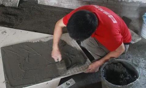 家里地面瓷砖不平怎么回事,地砖铺得不平怎样做隔断