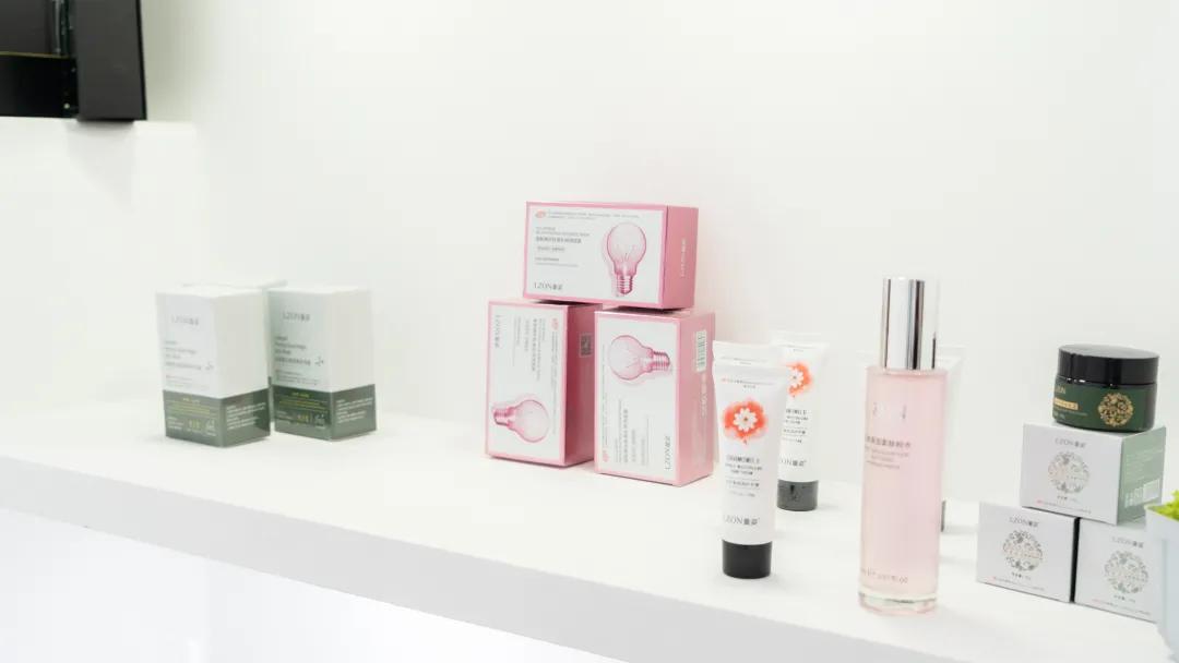 玉鑫妍直播,玉鑫妍直播间