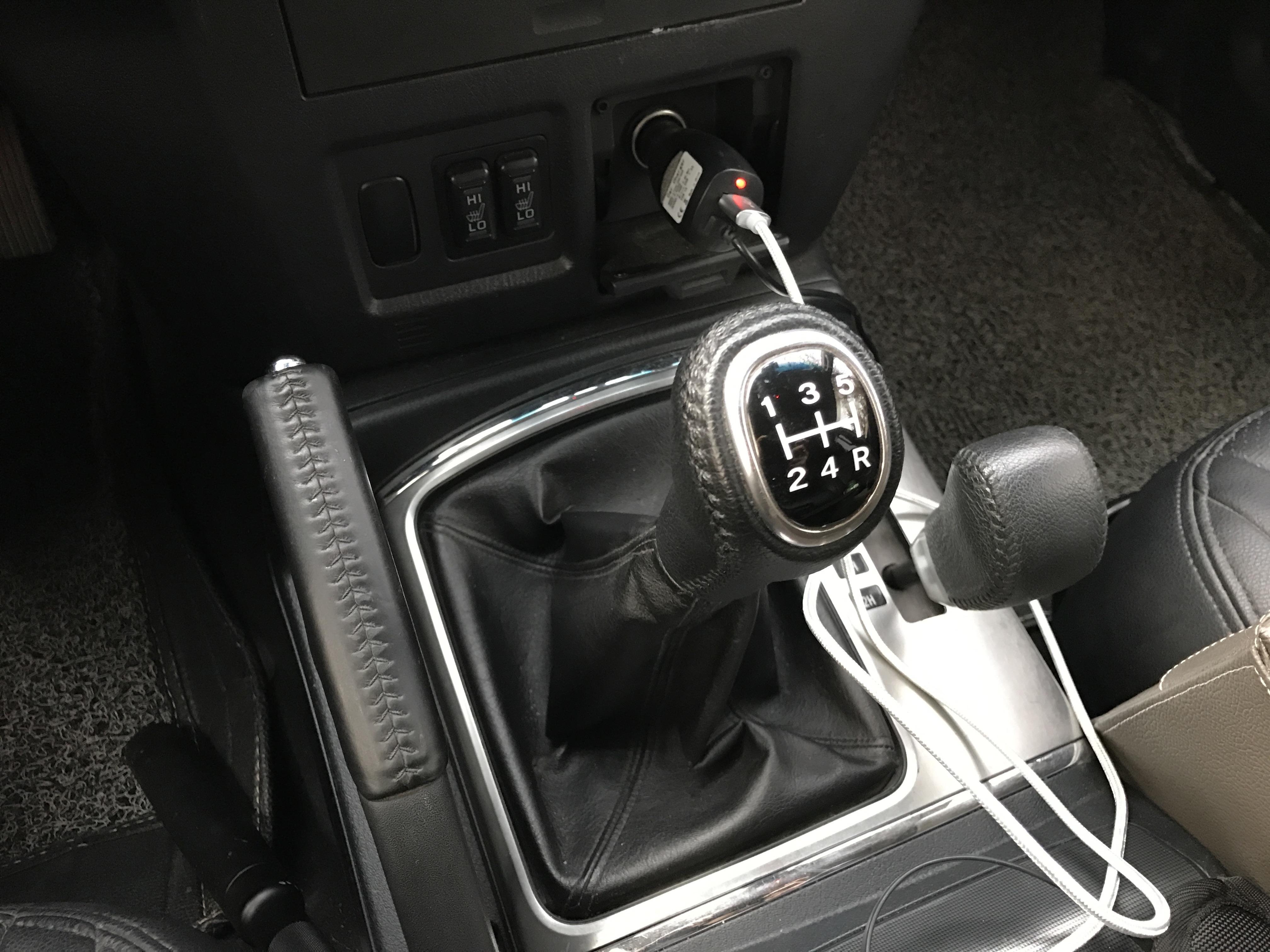 帕杰罗20万左右,19年三菱帕杰罗手动挡20万左右