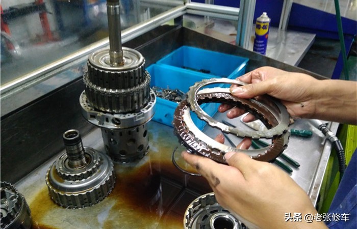 宝马3系传动故障车抖动大,宝马车主吐槽3系变速箱顿挫冲击