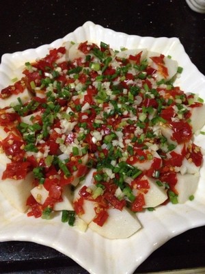 食堂剁椒芋头的做法大全家常,芋头仔剁椒蒸排骨的家常做法