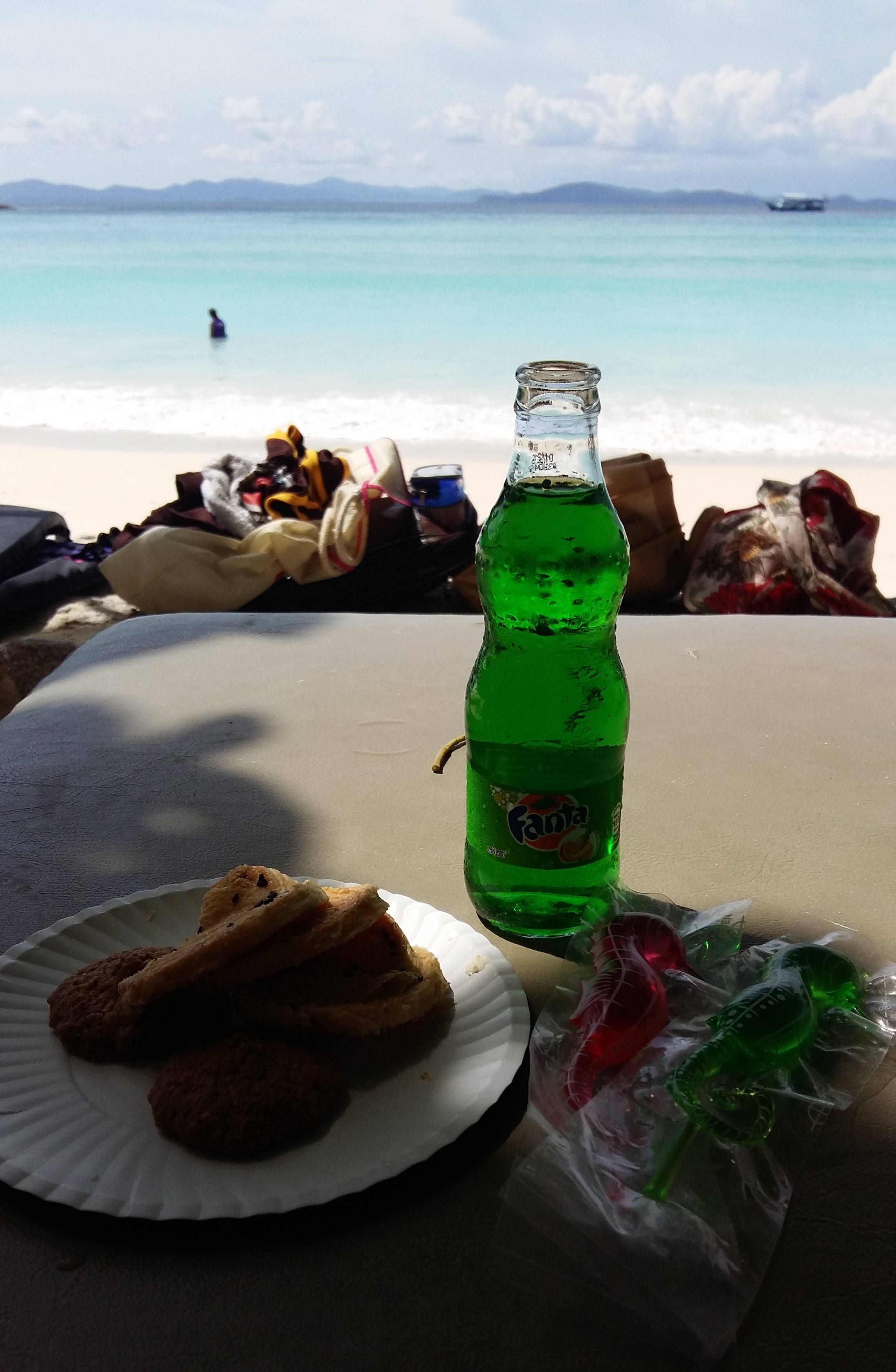 在普吉岛浮潜拍到的美妙海底世界 (普吉岛cape panwa hotel浮潜)