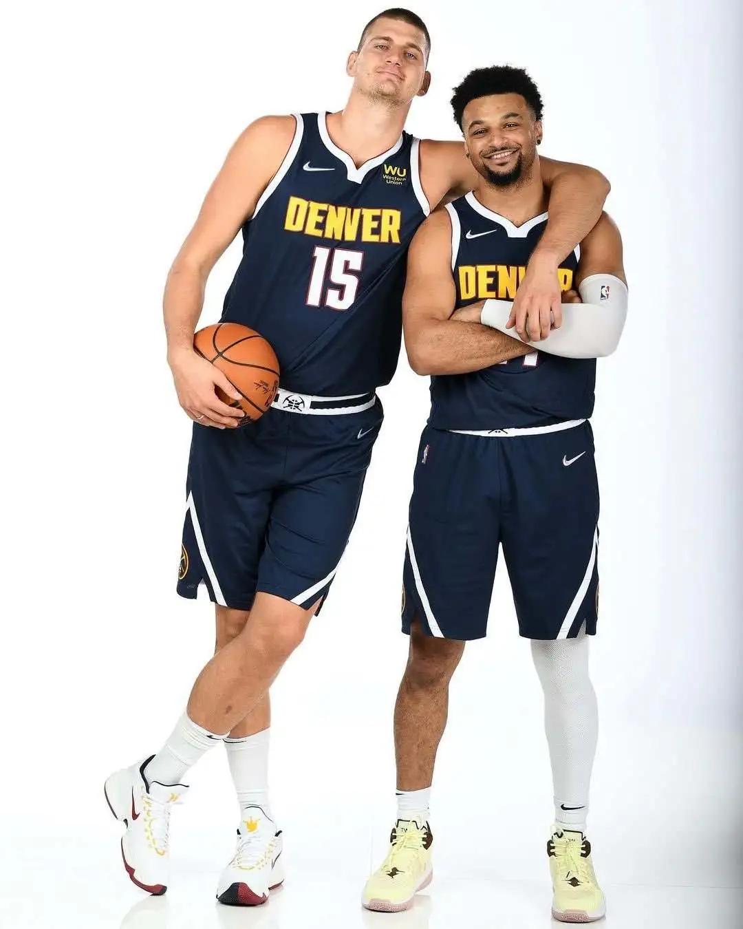 zoomgtjump约基奇,为什么约基奇喜欢穿zoomrize2