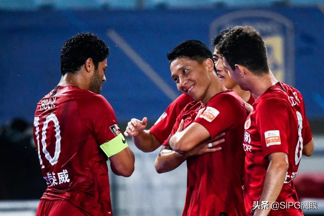 上港苏宁比分预测,上港8-0狂胜一方比赛视频