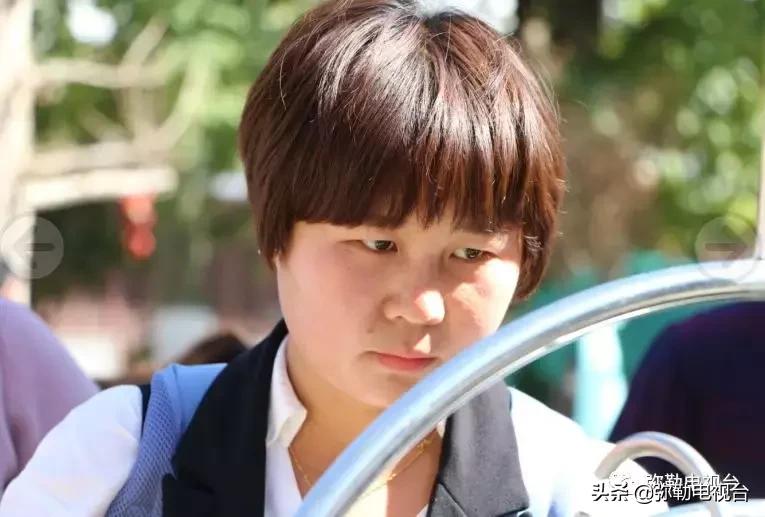 昆明弥勒人山人海,来弥勒玩人山人海