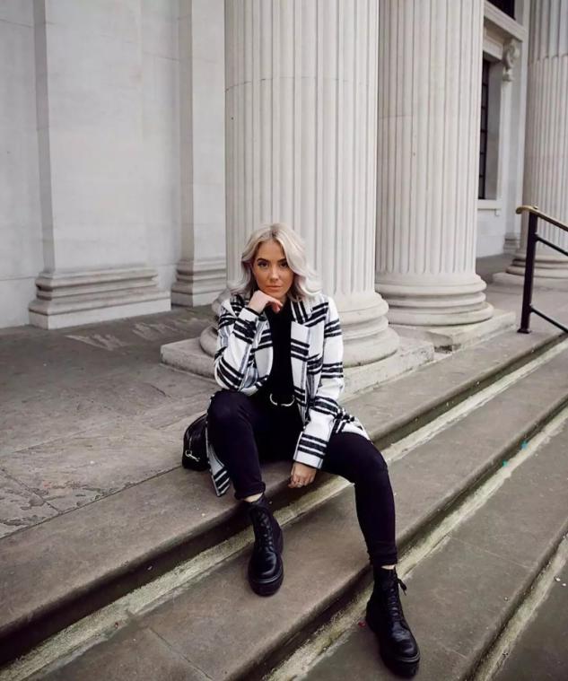 大衣怎么穿穿出不一样的感觉,这才是大衣最显高级的穿法